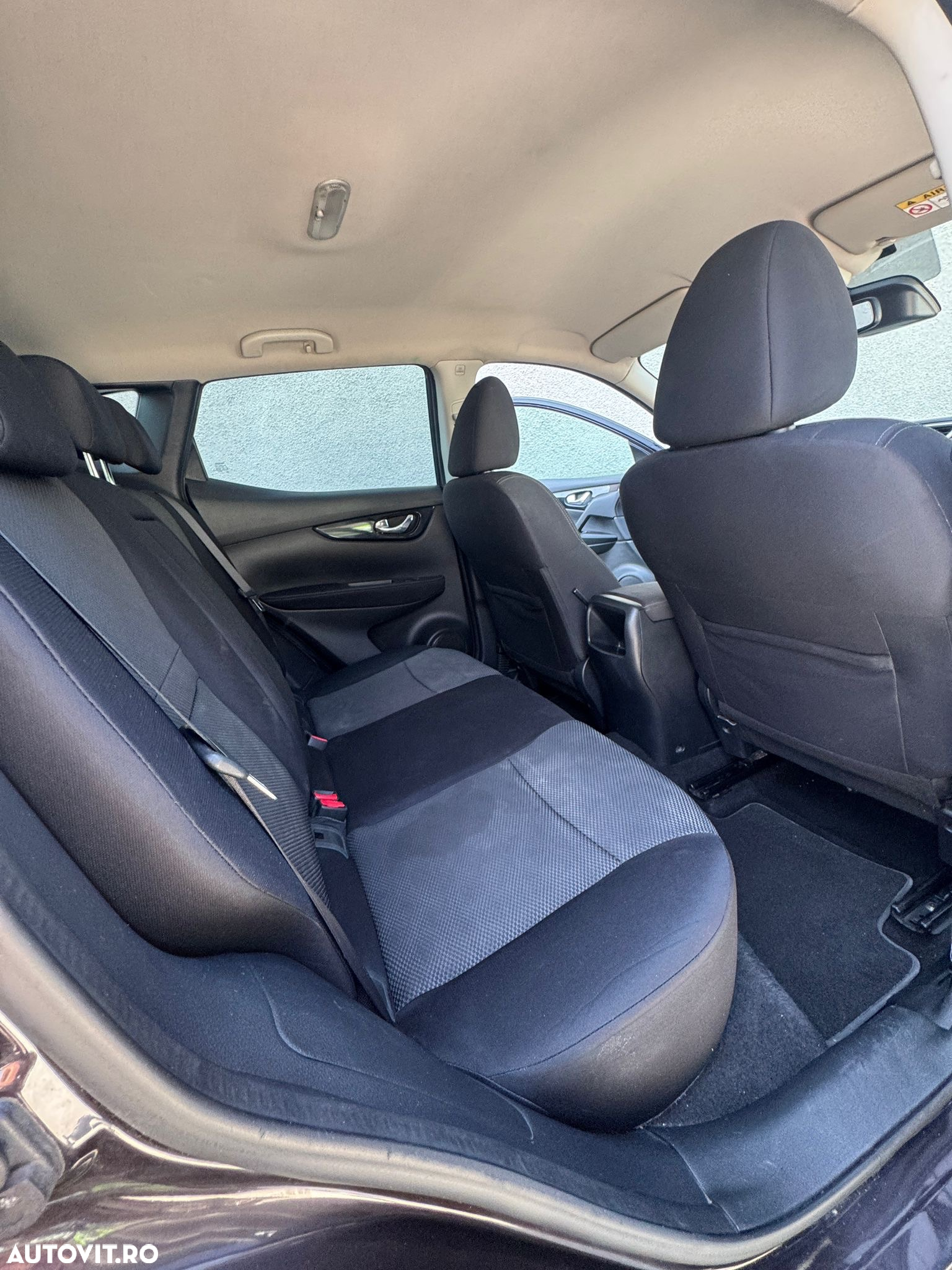 Nissan Qashqai - 12
