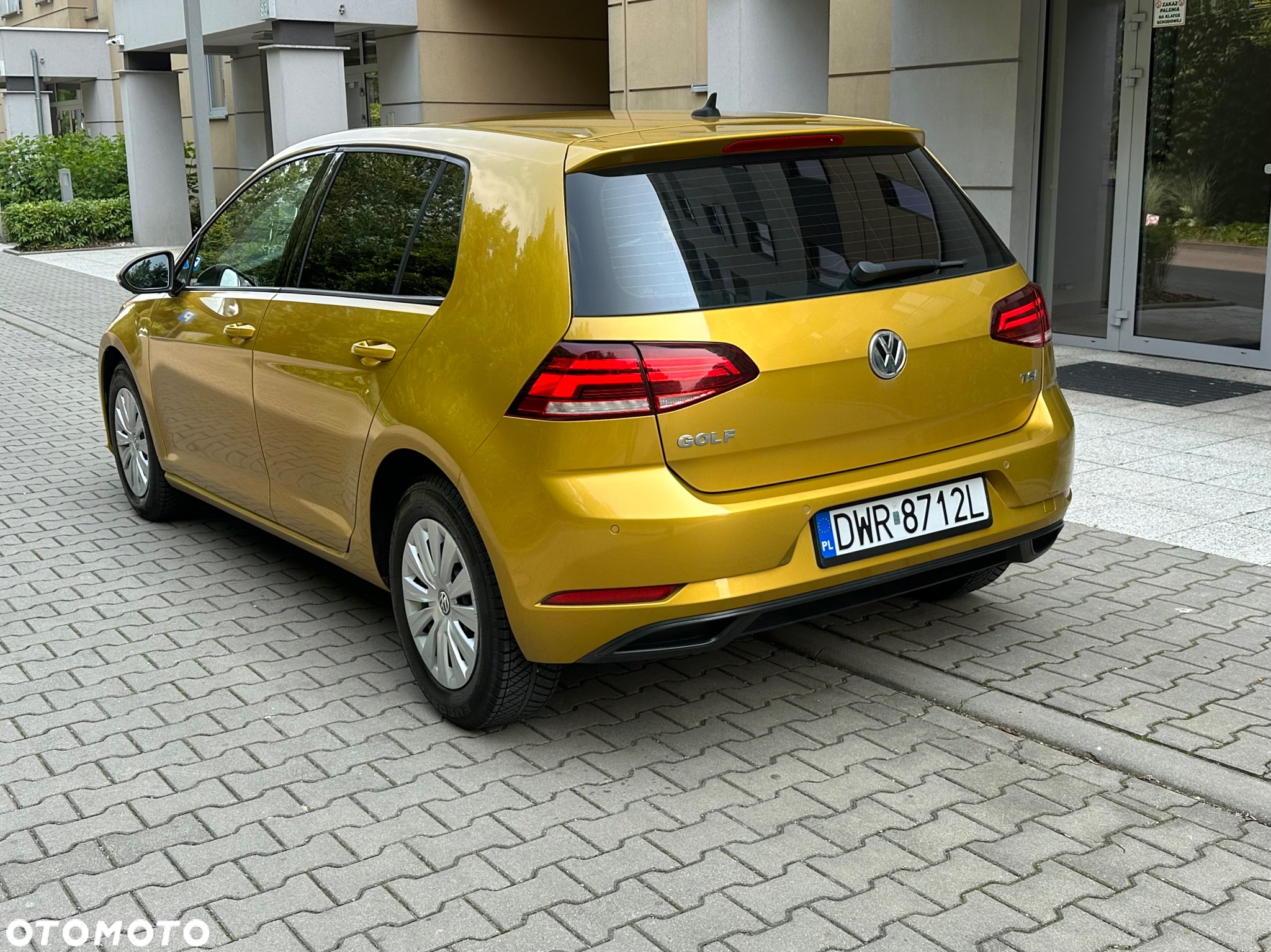 Volkswagen Golf VII 1.0 TSI BMT Trendline - 6
