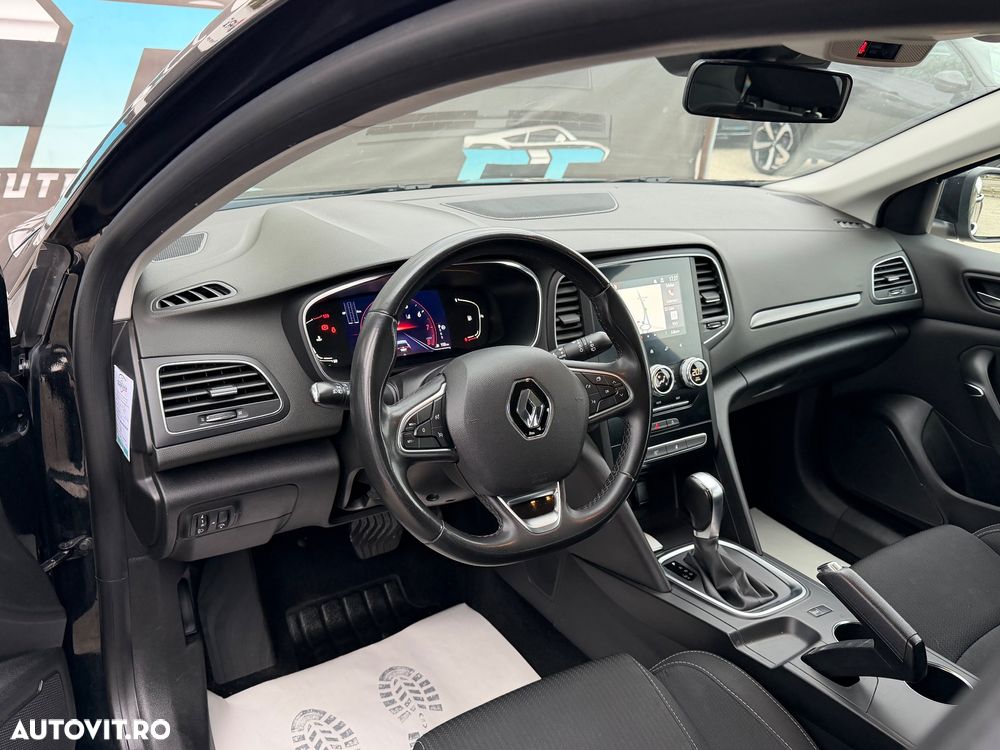 Renault Megane TCe 140 GPF EDC Equilibre - 11