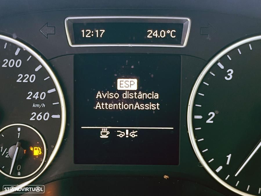 Mercedes-Benz B 180 CDI BlueEFFICIENCY - 11