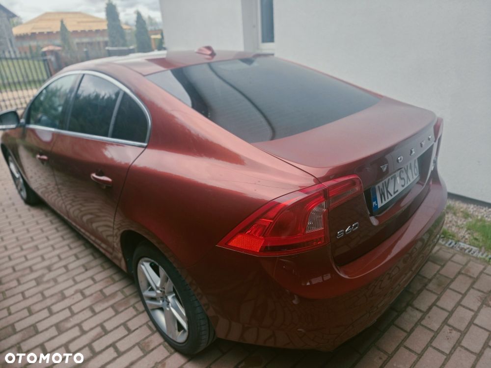 Volvo S60 - 4