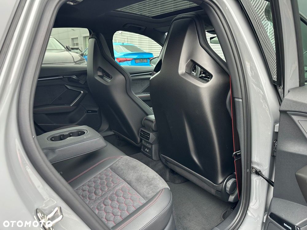 Audi RS3 Limousine - 21