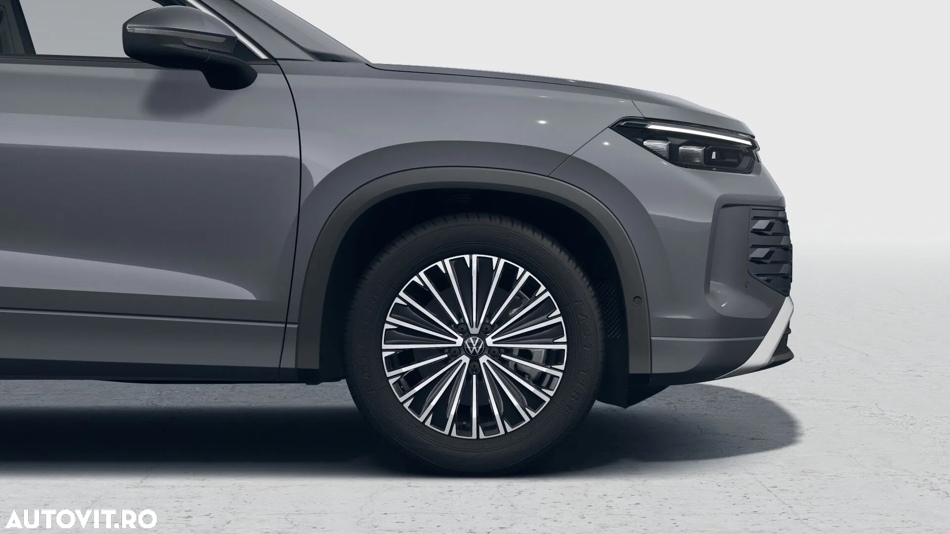 Volkswagen Tayron 1.5 TSI DSG PHEV Life - 3