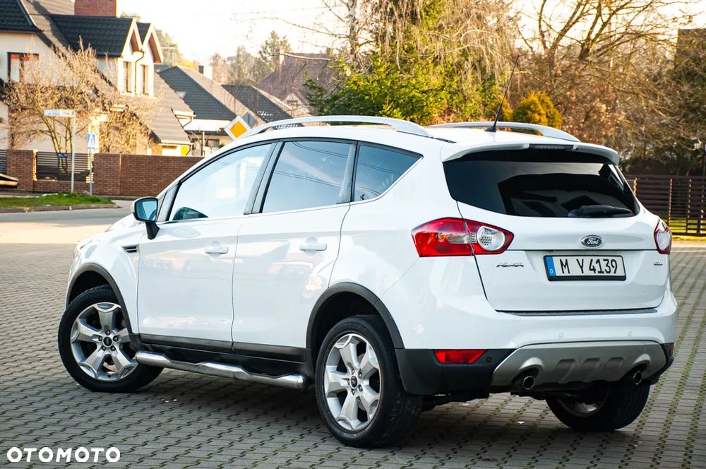 Ford Kuga 2.0 TDCi 4x4 Titanium - 16