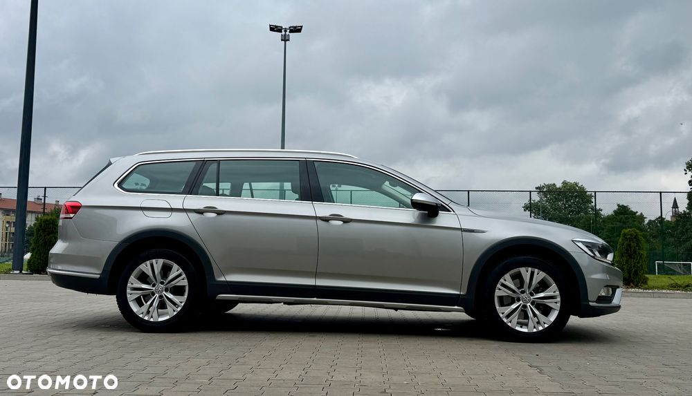 Volkswagen Passat Alltrack 2.0 TDI SCR 4Motion DSG (BMT) - 6