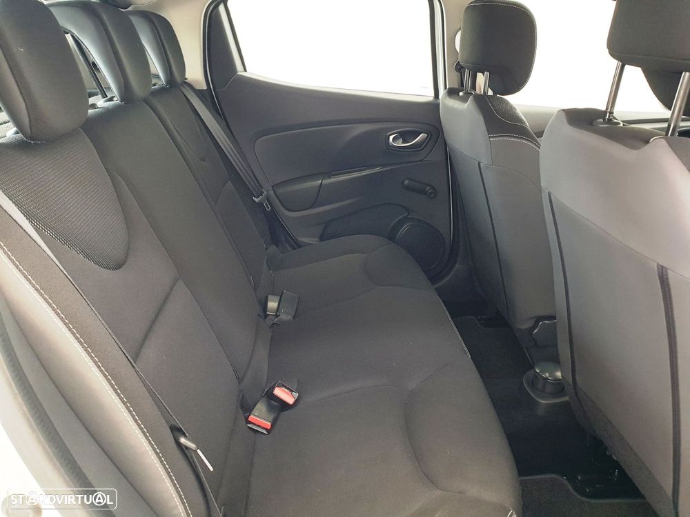 Renault Clio 1.5 dCi Zen - 24