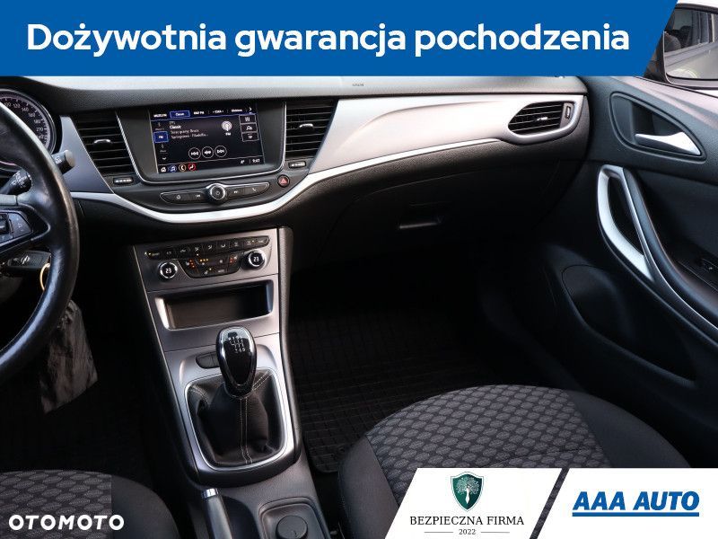 Opel Astra - 10