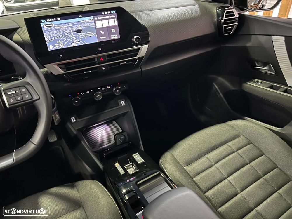 Citroën C4 1.2 Hybrid Plus e-DSC6 - 22