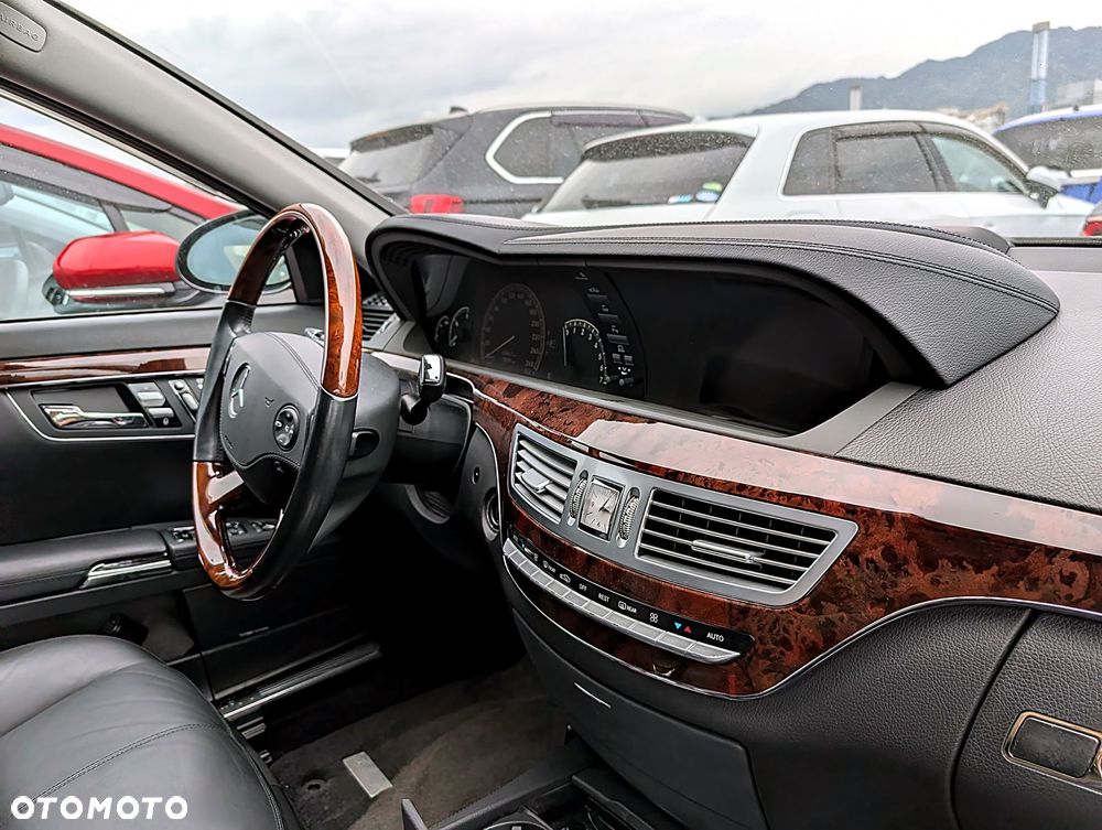 Mercedes-Benz Klasa S 500 7G-TRONIC - 21