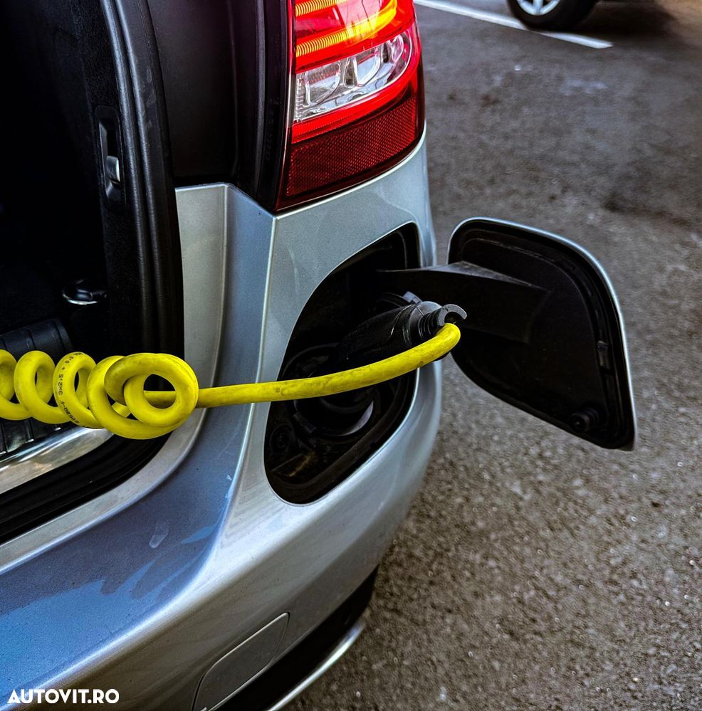 Mercedes-Benz C - 20