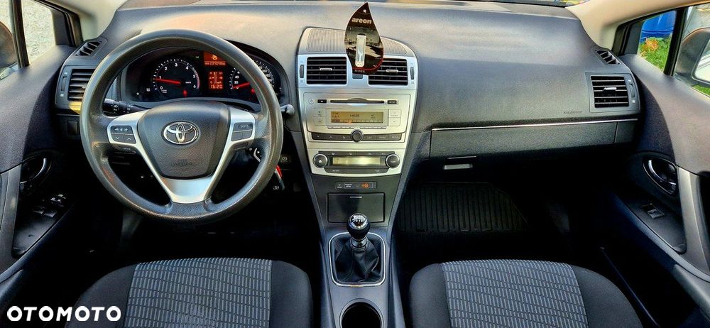 Toyota Avensis 2.0 D-4D Sol - 7
