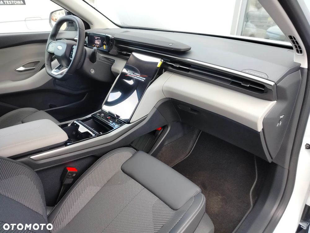 Ford Explorer 78kWh AWD - 27