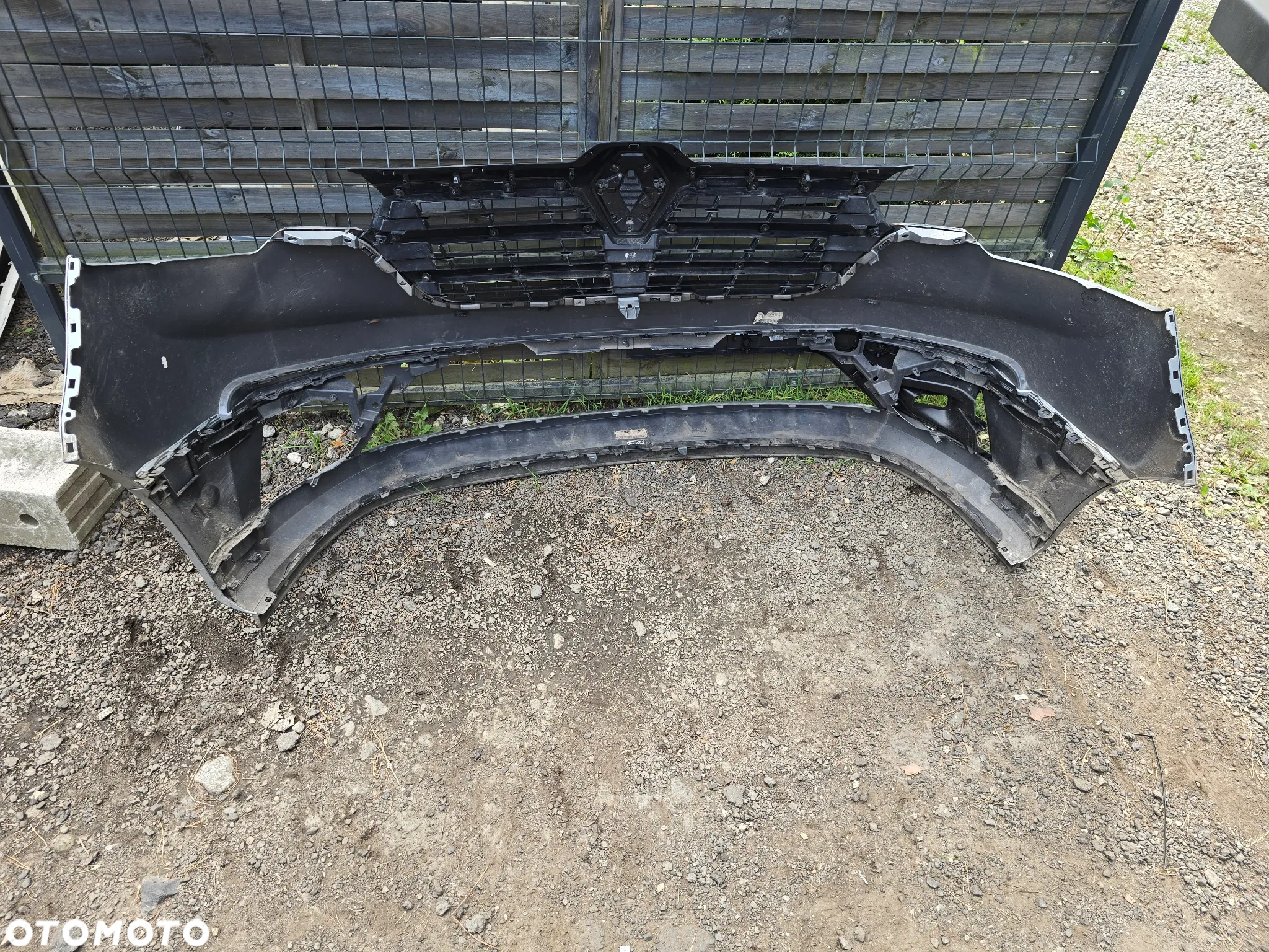 Renault trafic IV zderzak przód grill - 4