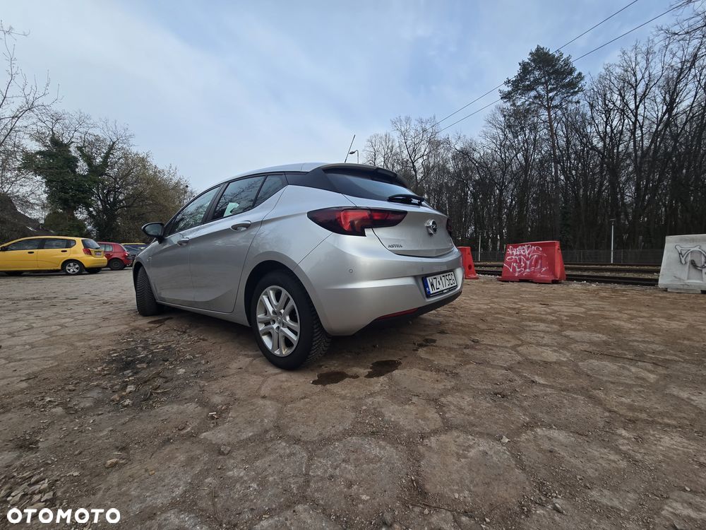 Opel Astra 1.4 T Enjoy - 8