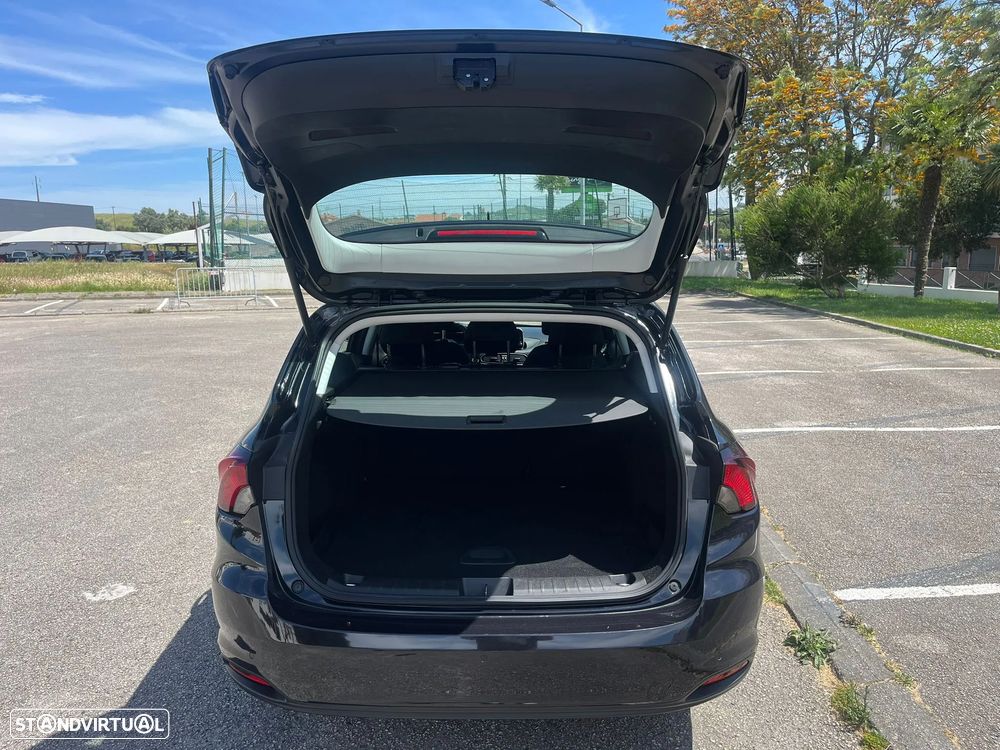 Fiat Tipo Station Wagon 1.3 M-Jet Lounge - 13