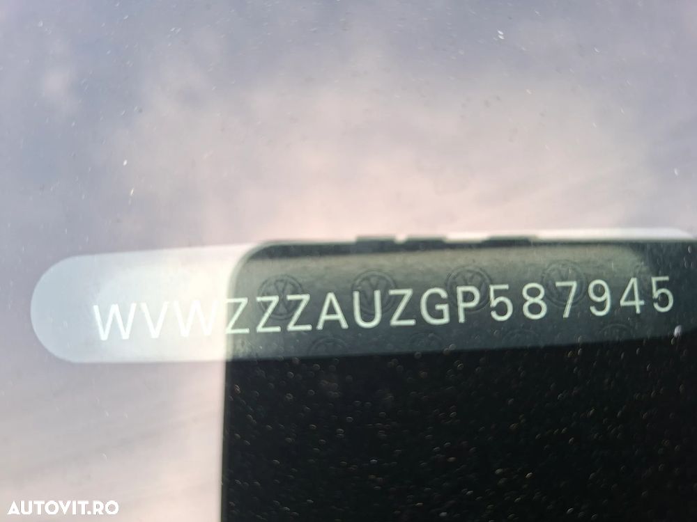 Volkswagen Golf 1.6 TDI BlueMotion Technology Lounge - 21