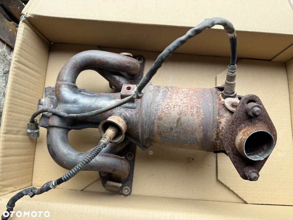 KIA CEED I 1.4 16V 06-12 KATALIZATOR HYUNDAI I30 - 1