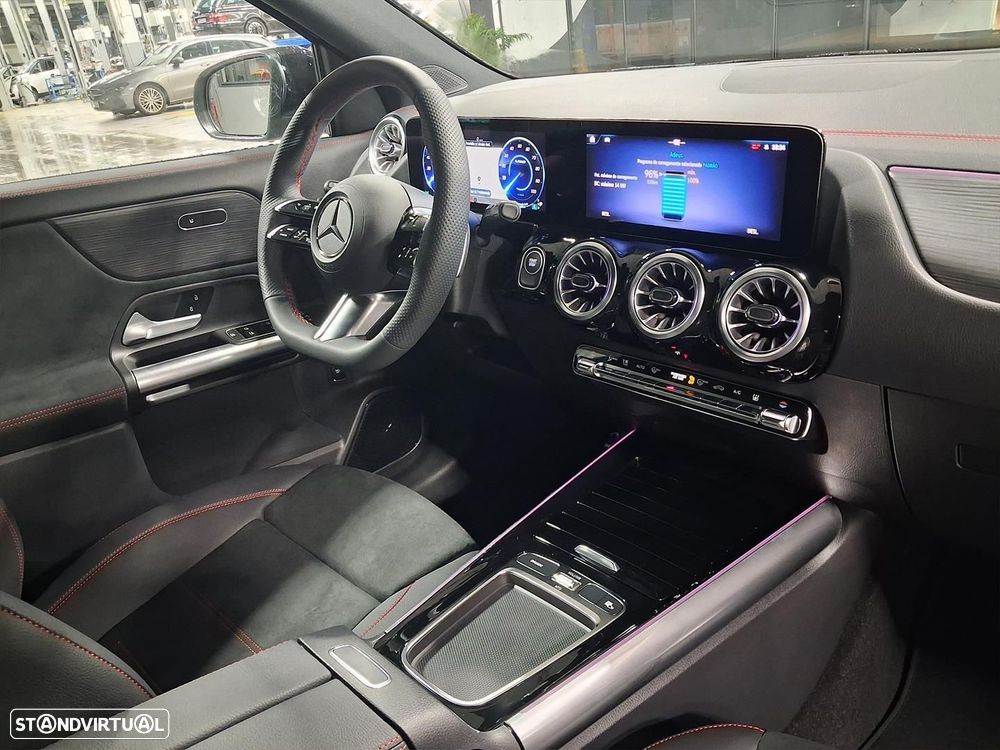 Mercedes-Benz EQA 250+ AMG Line - 15