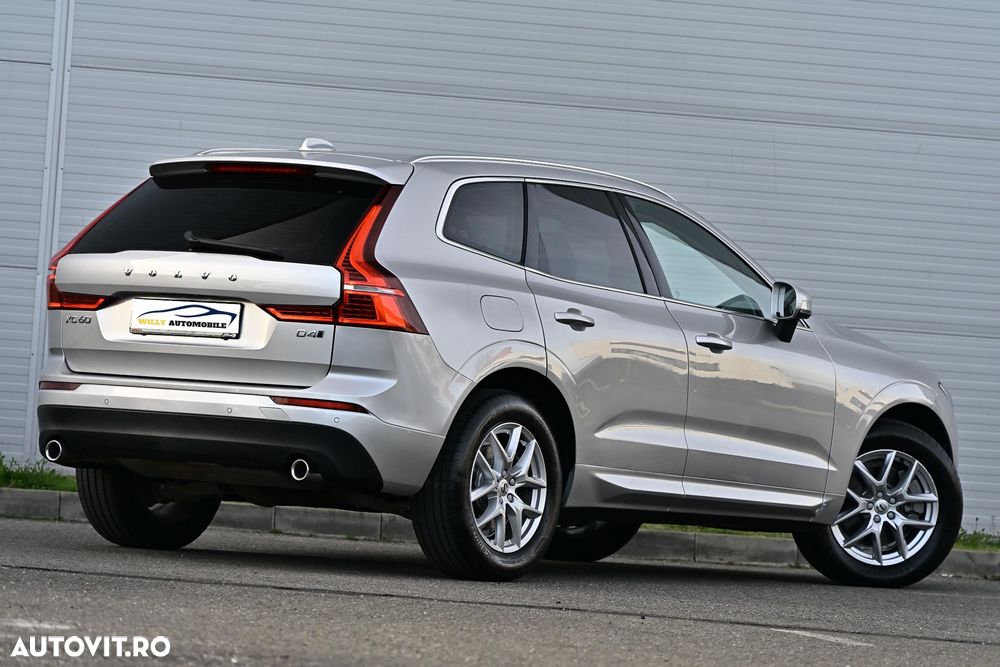 Volvo XC 60 D4 AWD Geartronic Momentum - 5