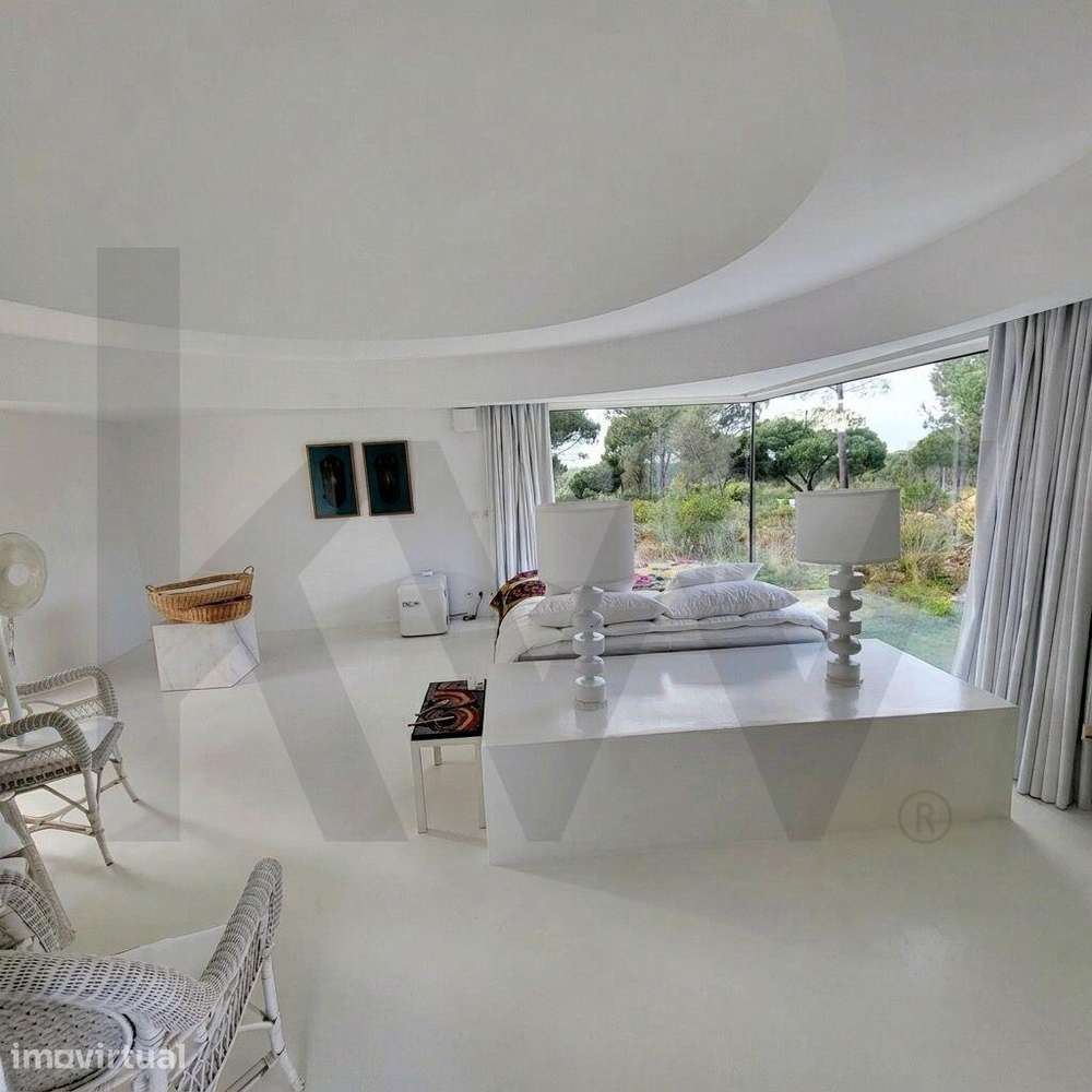 Moradia Contemporânea na Aldeia do Meco - Grande imagem: 2/12