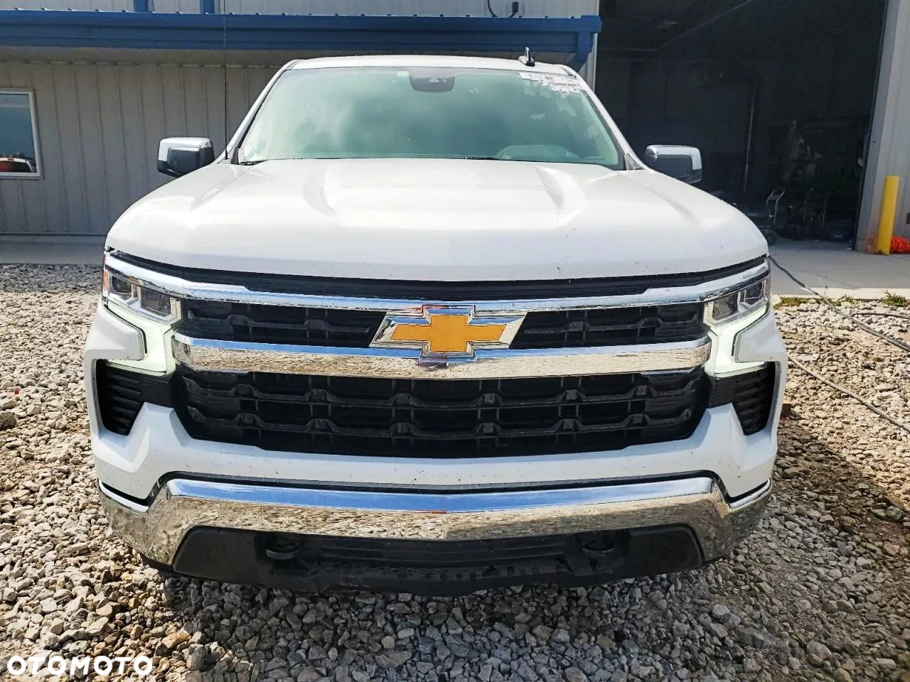 Chevrolet Silverado - 5