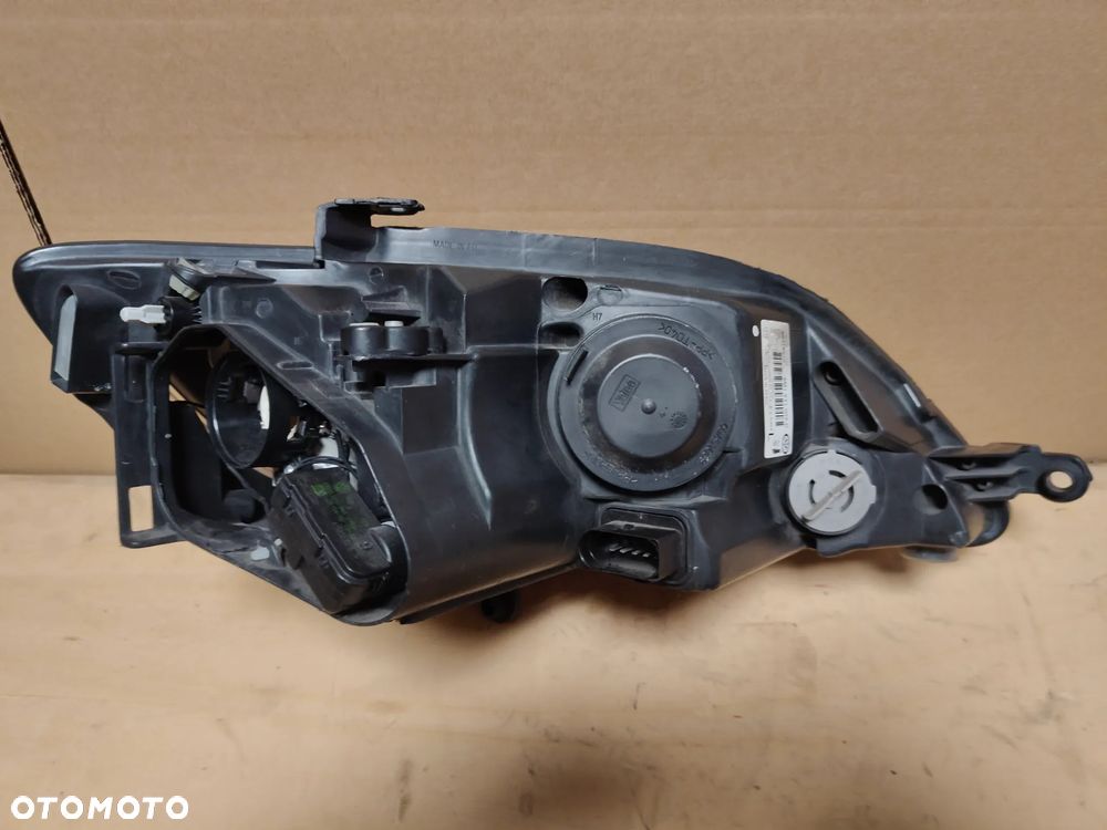 VW Golf 5 V Plus lewy reflektor lampa Europa - 3