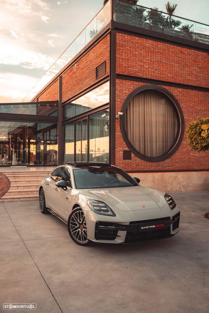 Porsche Panamera 4S E-Hybrid - 4