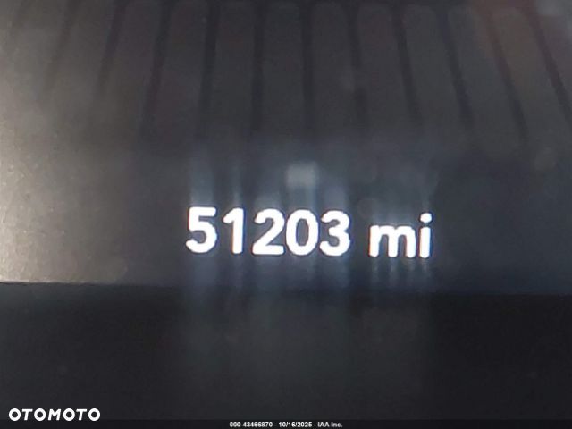 Dodge Challenger - 7