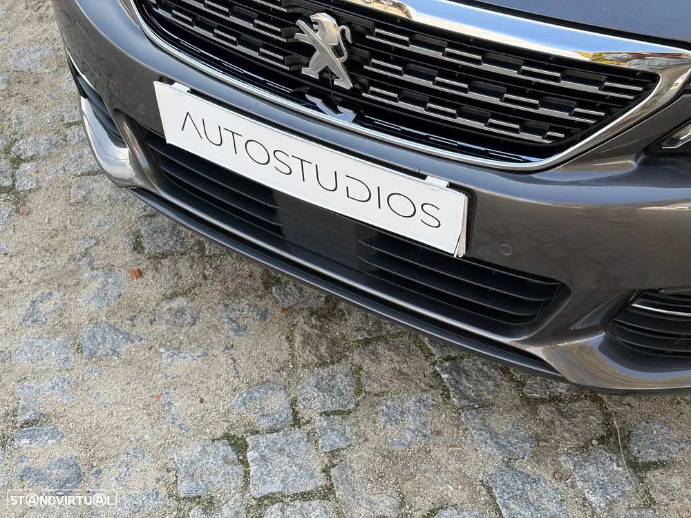 Peugeot 308 PureTech 130 GPF EAT8 Stop & Start Tech Edition - 14