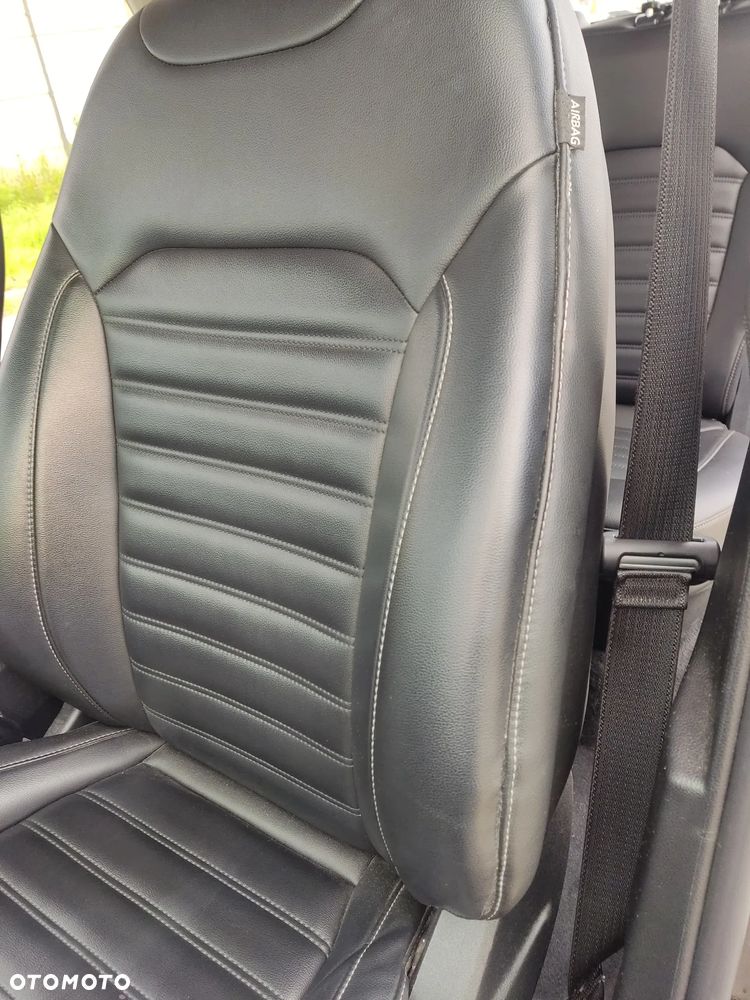 Ford Edge - 16