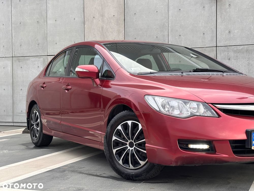 Honda Civic 1.8 Comfort - 9