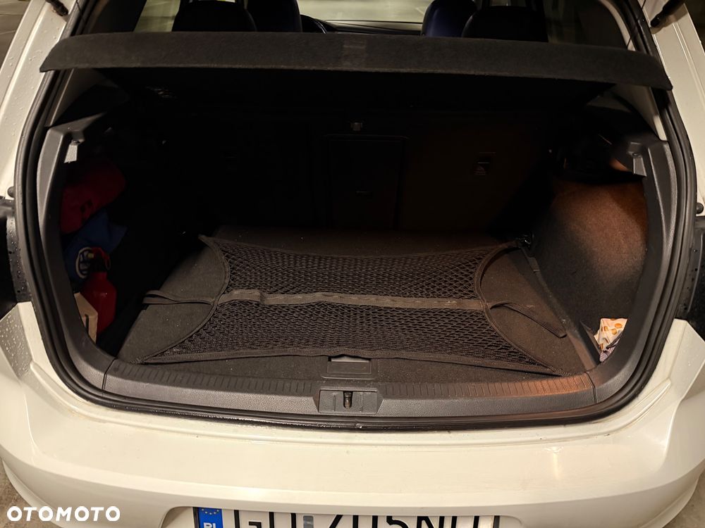 Volkswagen Golf - 14