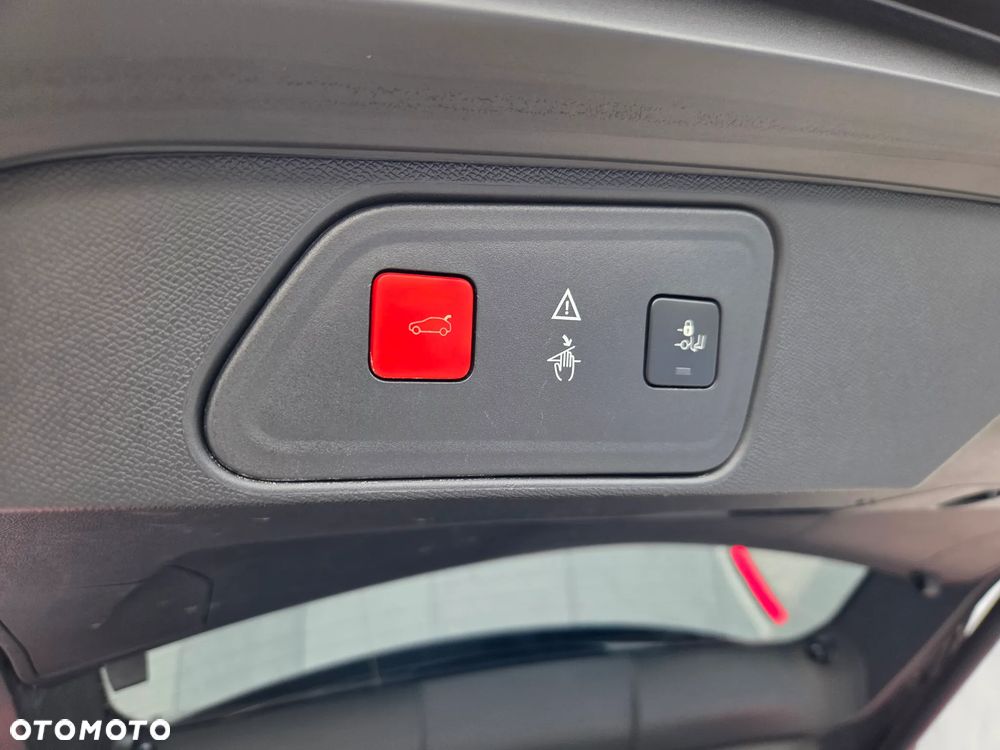 Peugeot 3008 BlueHDi 130 Stop & Start EAT8 Allure Business-Paket - 5