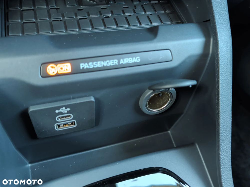 Ford Tourneo Courier 1.0 EcoBoost Active - 31