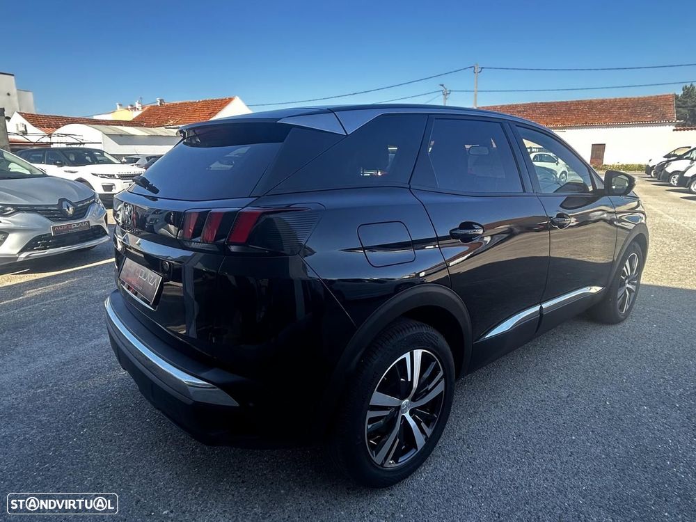 Peugeot 3008 1.5 BlueHDi Allure EAT8 - 4