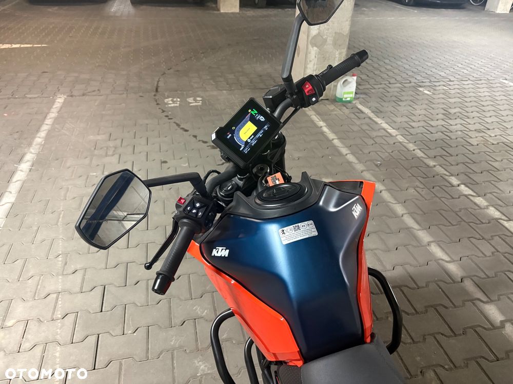 KTM Duke 125 - 5