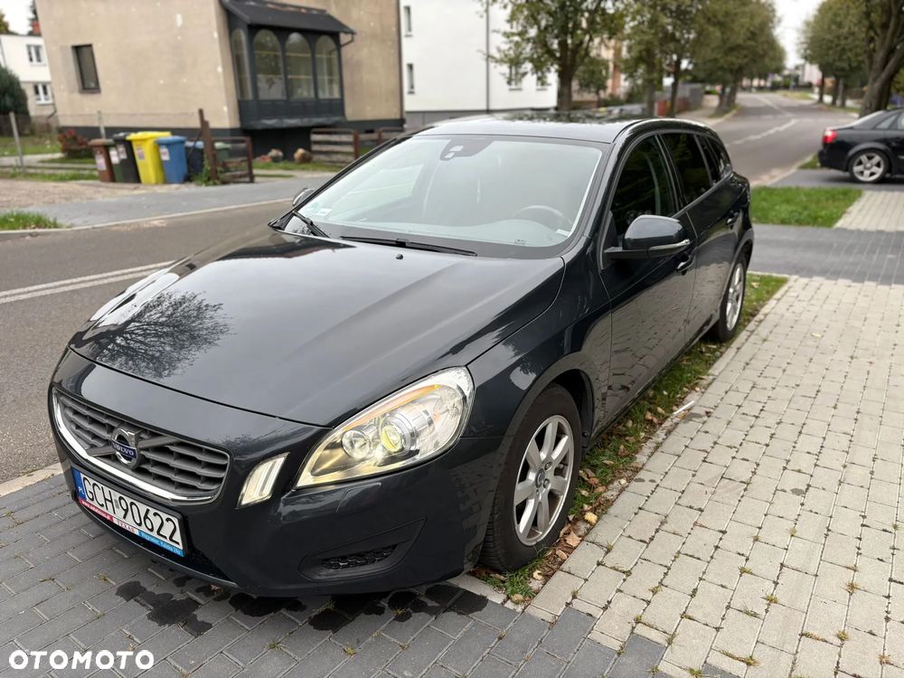 Volvo V60 T3 - 4