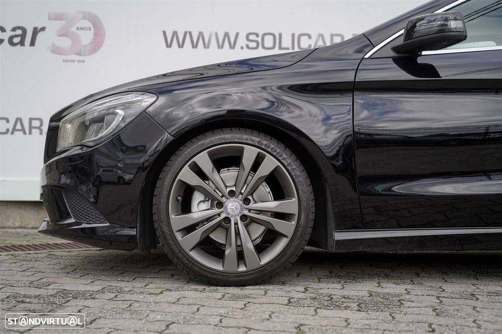 Mercedes-Benz CLA 220 d Shooting Brake Urban Aut. - 12