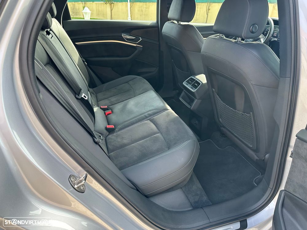 Audi e-tron Sportback 55 quattro S line - 29