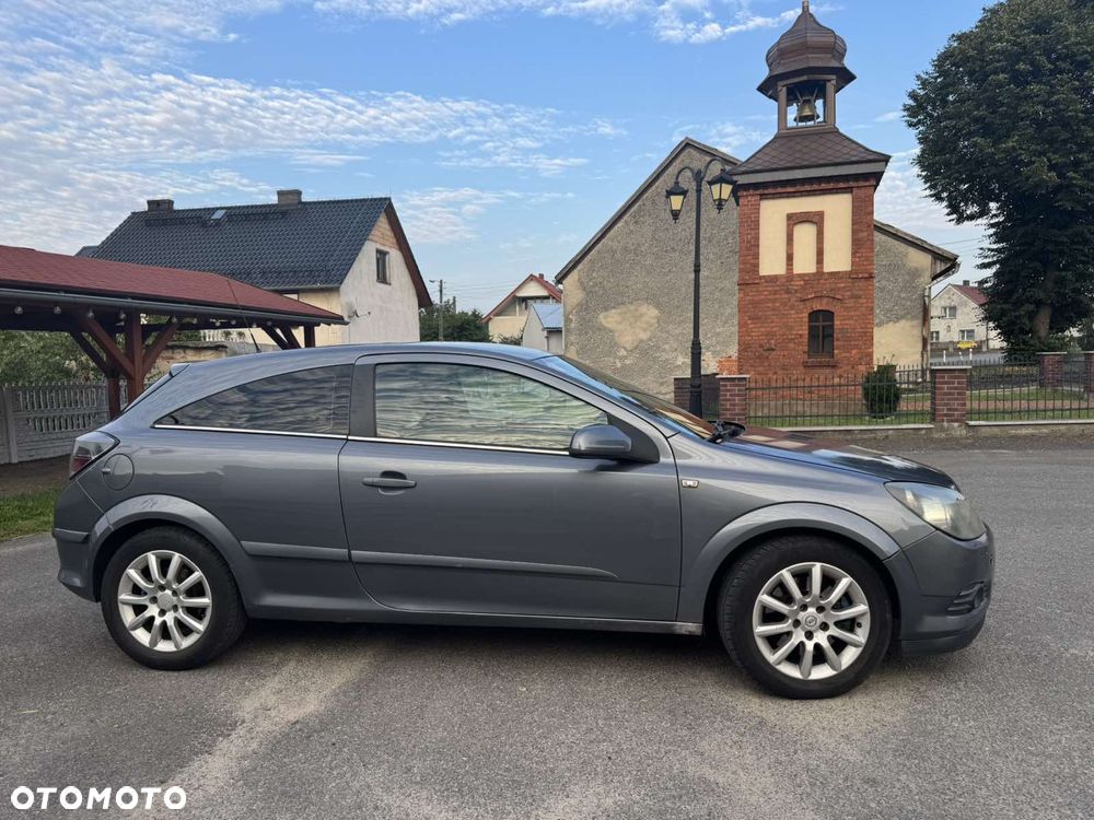 Opel Astra 1.9 CDTI Cosmo - 7