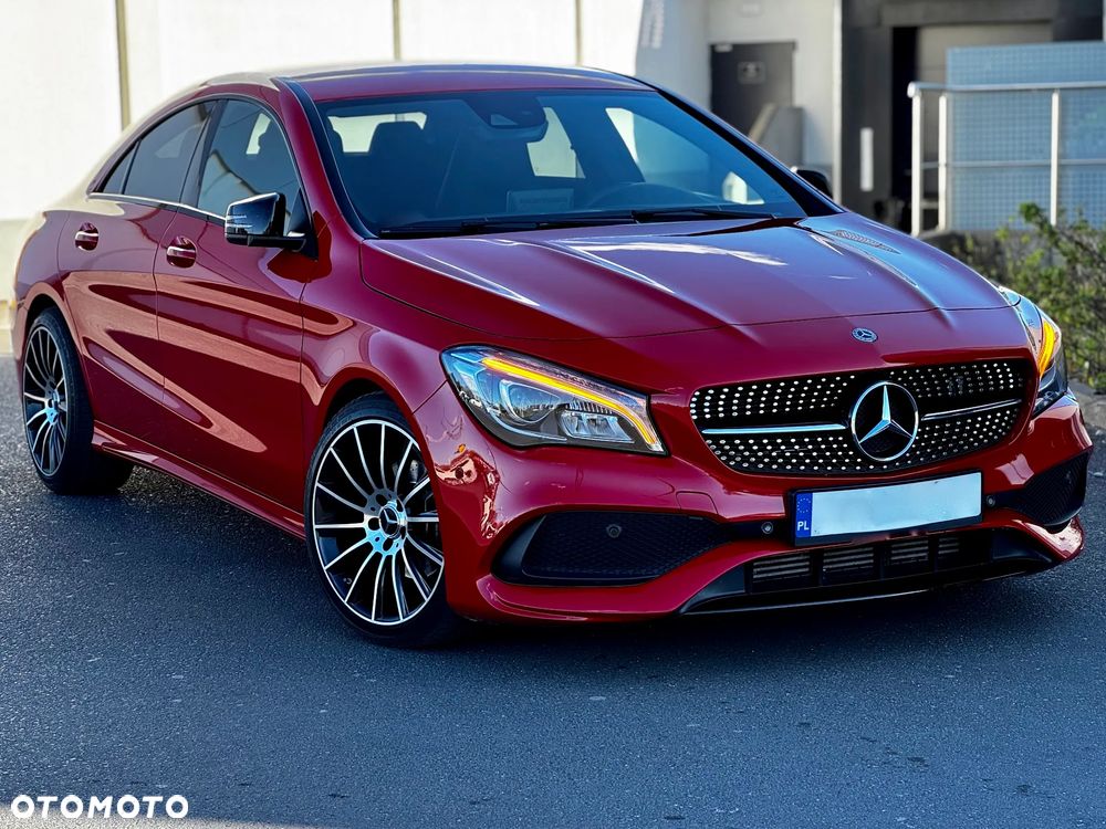 Mercedes-Benz CLA 200 7G-DCT AMG Line - 10