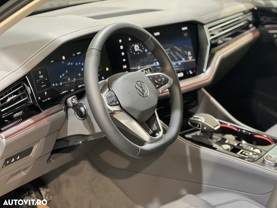 Volkswagen Touareg - 4