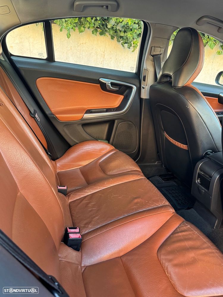 Volvo S60 2.0 D3 Kinetic - 9