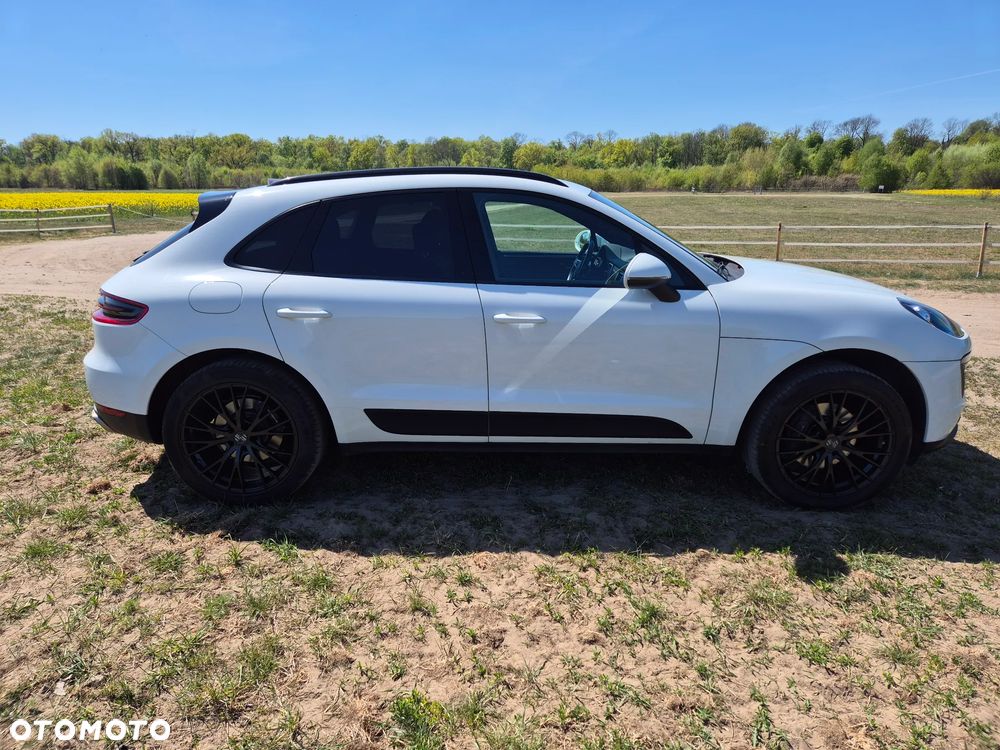 Porsche Macan - 3