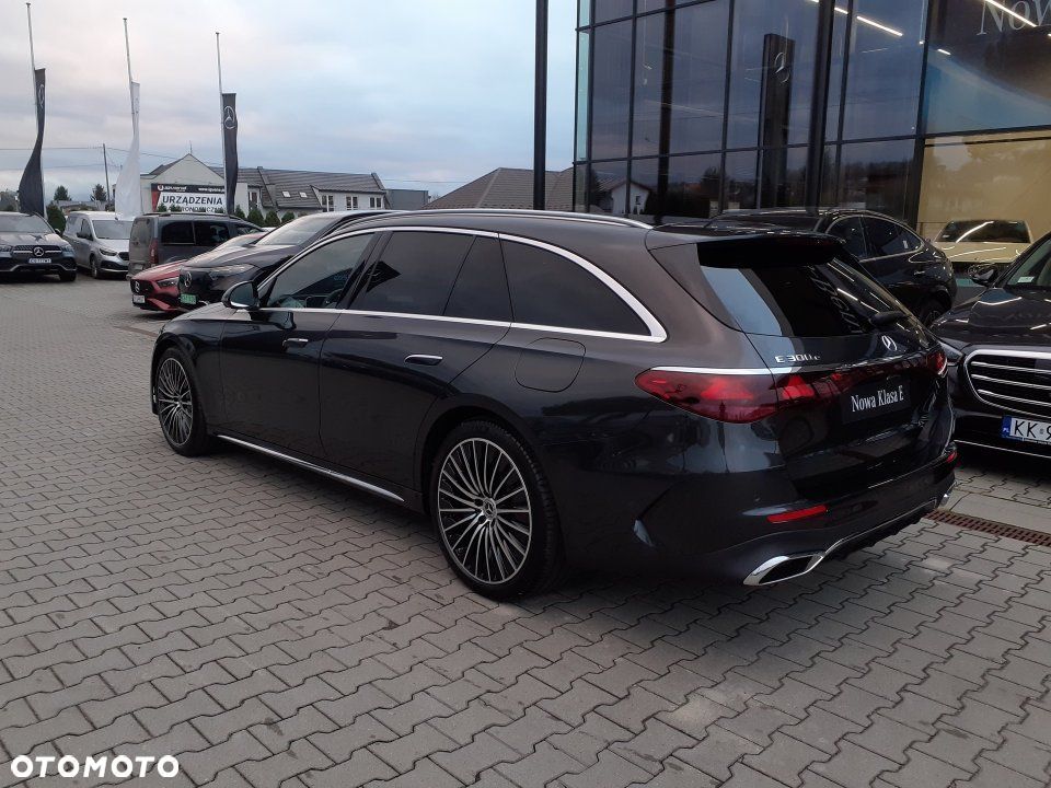 Mercedes-Benz Klasa E - 3