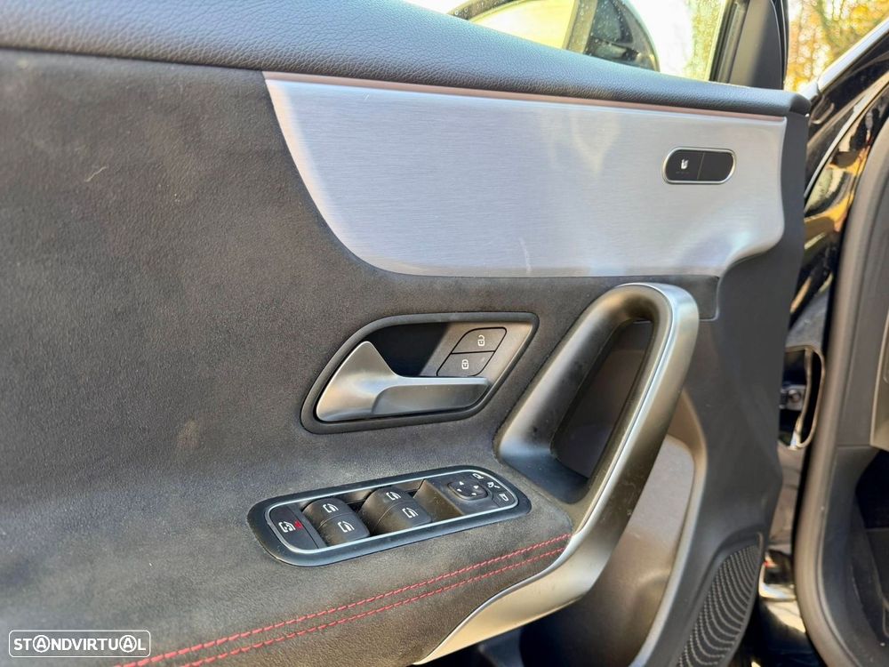 Mercedes-Benz A 160 AMG Line - 30