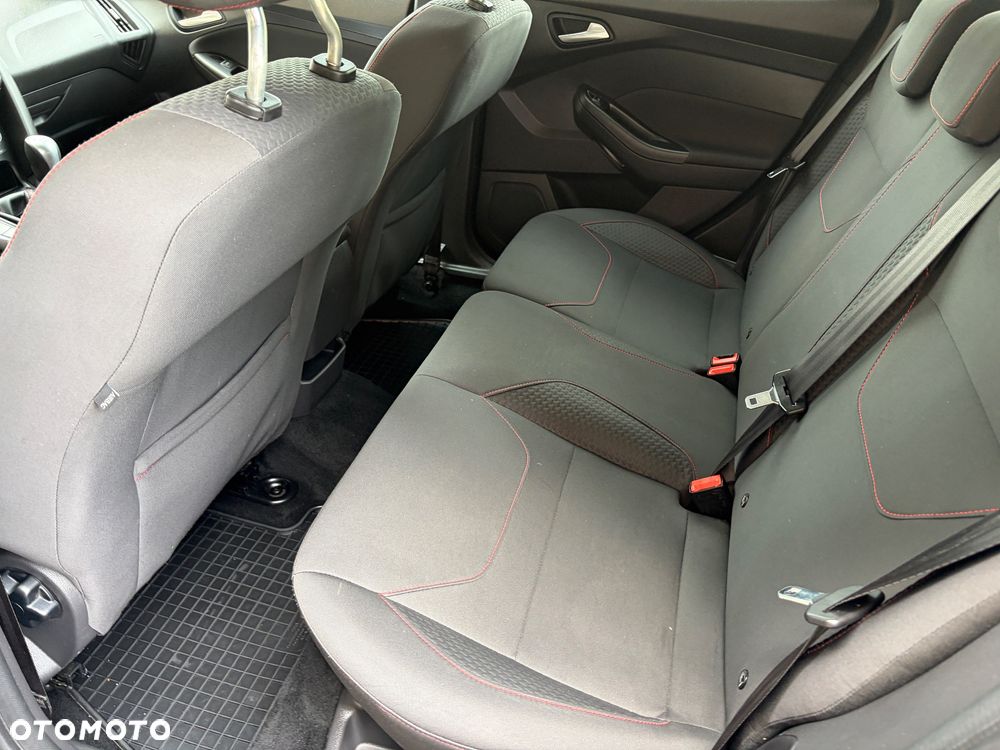 Ford Focus 1.5 EcoBoost STart-Stopp-System ST-LINE - 26