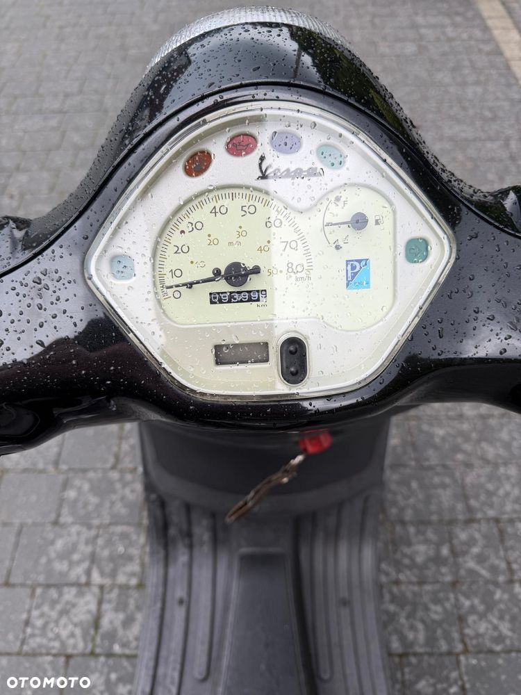 Piaggio Vespa - 6
