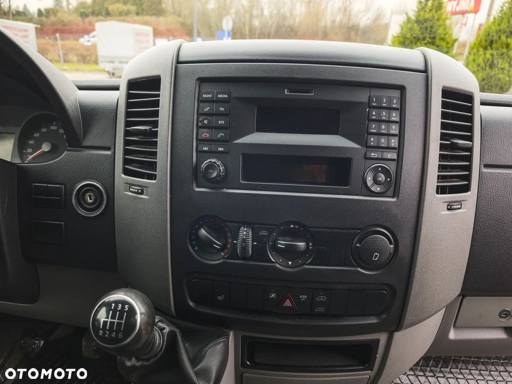 Volkswagen Crafter - 14