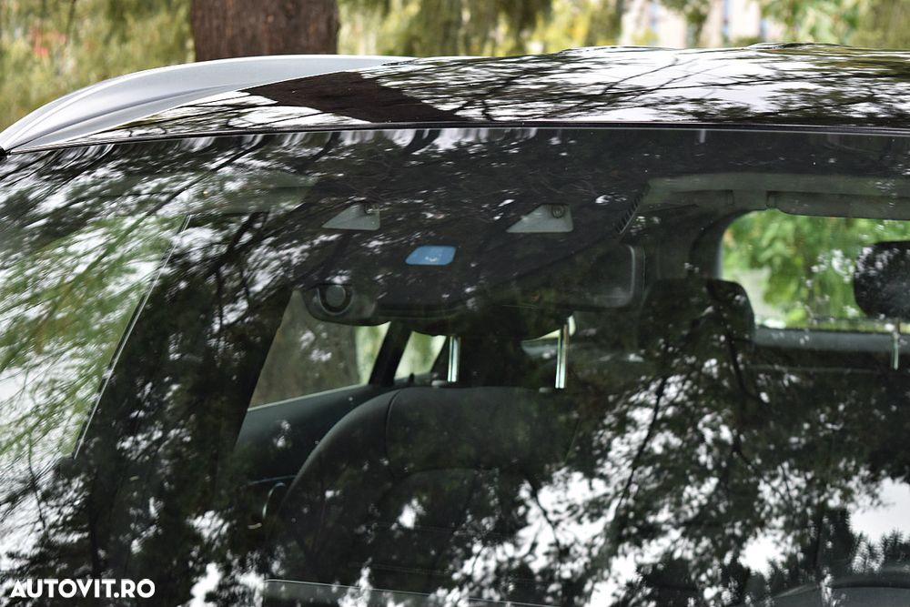 Mercedes-Benz GLC 300 e 4Matic 9G-TRONIC Edition AMG Line - 27